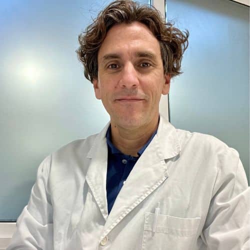 https://creu-blanca.es/wp-content/uploads/Dr-Cesar-Gracia.jpg