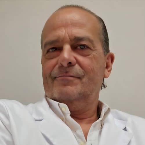 https://creu-blanca.es/wp-content/uploads/Dr-Javier-Dores_web.jpg