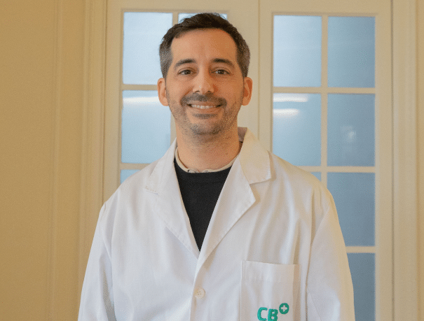 Un dia amb el Dr. Garnica en quiròfan: així és la Cirurgia Plàstica i Reconstructiva en CreuBlanca