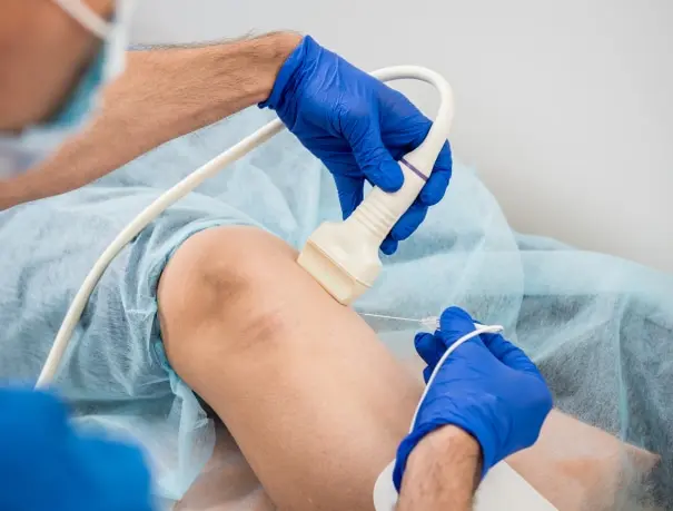 exploracion-medica-angiologia-creublanca